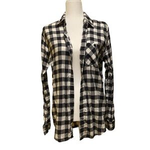 American Eagle‎ Seriously Soft Button Down Small